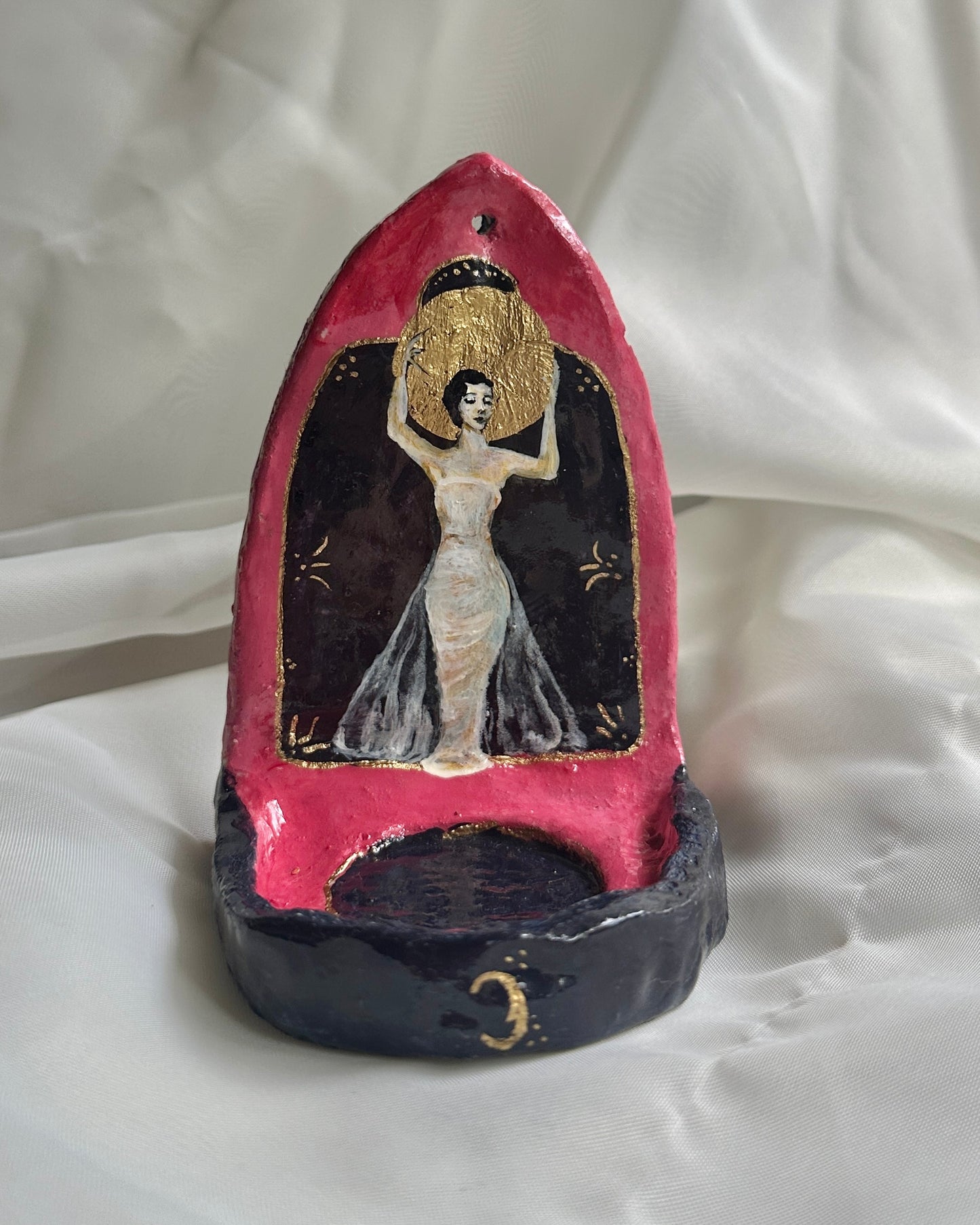 Gatsby Girl Candle Altar